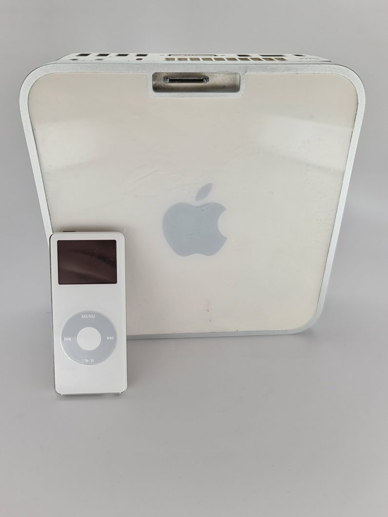 mac mini with an ipod dock 2
